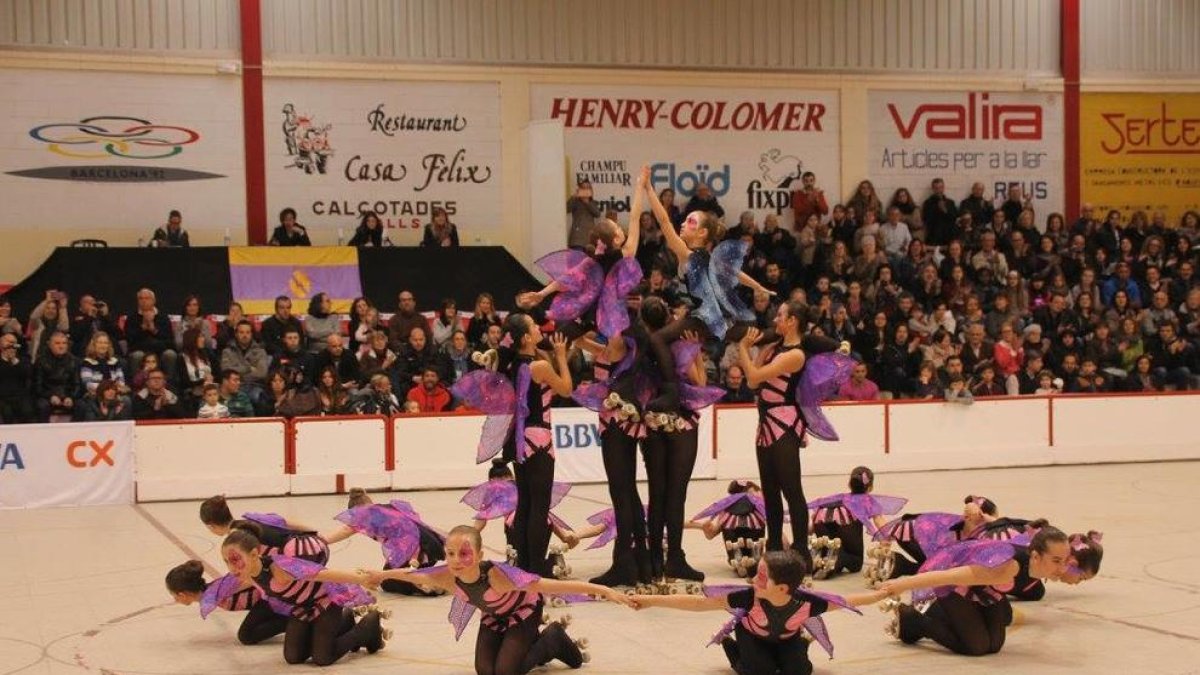 300 patinadores participarán en el 11º trofeo de Grupos Show del Pla de Santa Maria