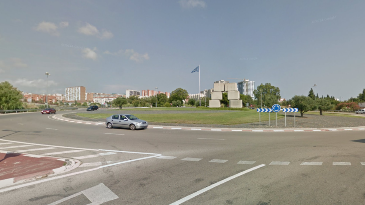 Un ferit lleu en una topada a la T-11 a Tarragona