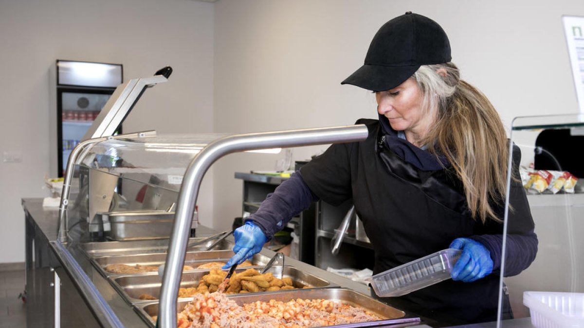 Crema de carbassó, bacallà i fruita per 3,70 euros