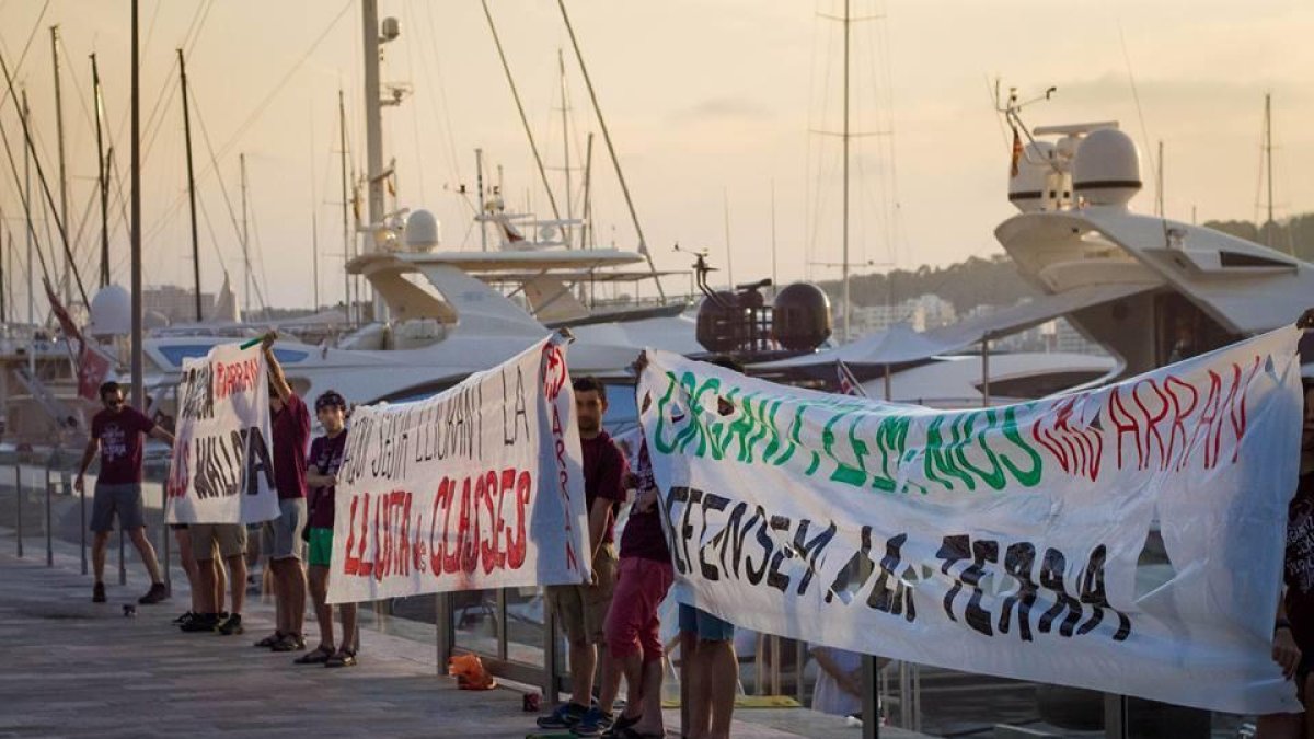 Arran proposa expropiar PortAventura per «posar els beneficis al servei de tota la població»