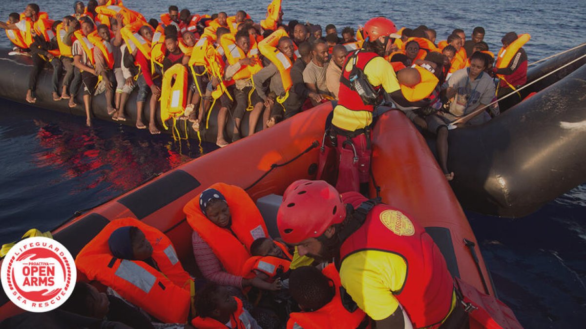 La Diputación destina 20.000 euros a la reparación del barco Astral de Proactiva Open Arms