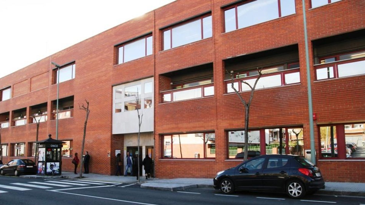 Denuncian demoras de hasta 18 días para visitarse a la CAP de Torreforta