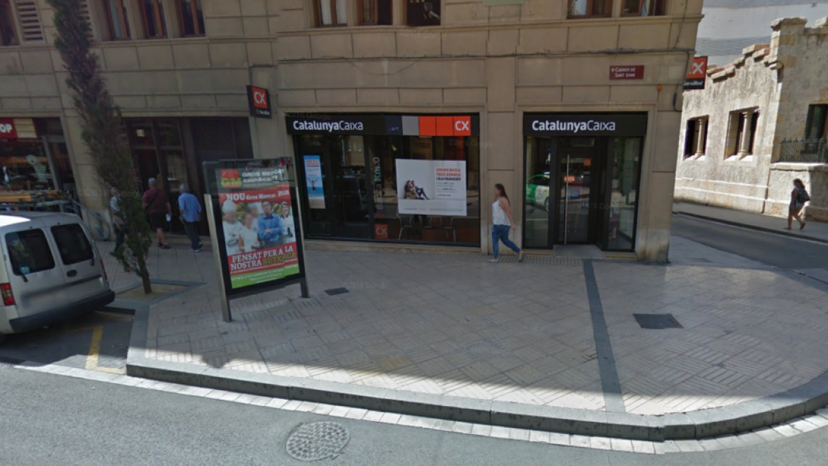 Detingut per intentar atracar una sucursal del BBVA a Reus
