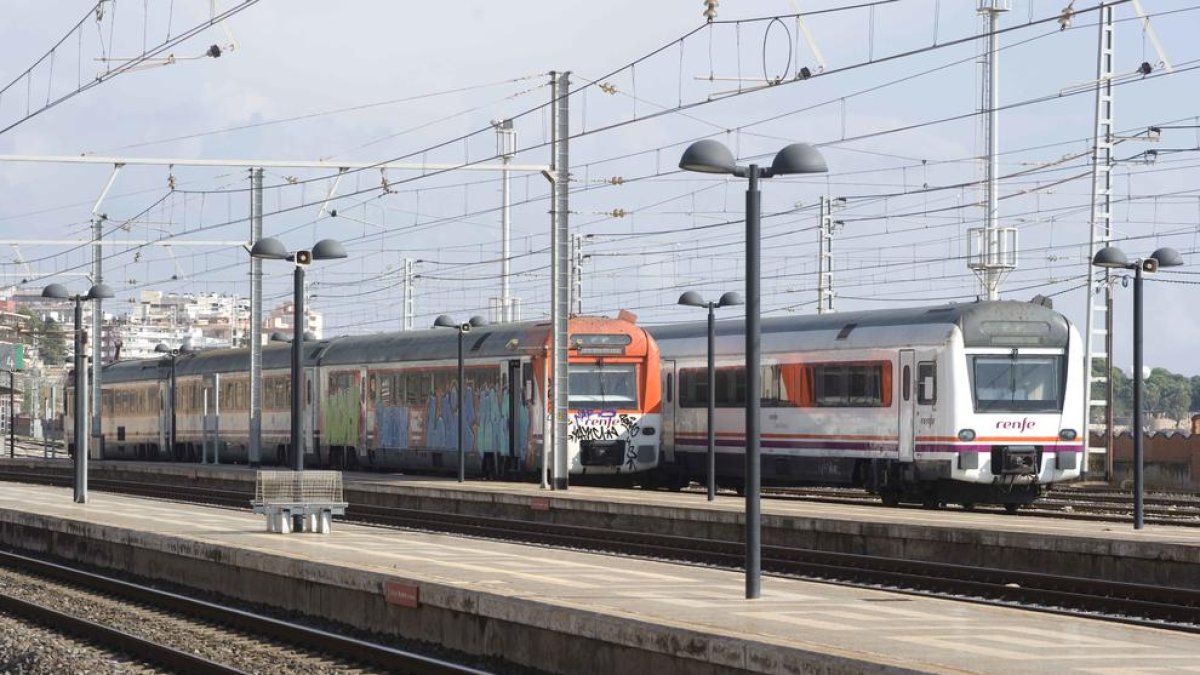 45 minuts de retard en un tren de Barcelona a Reus per una nova incidència