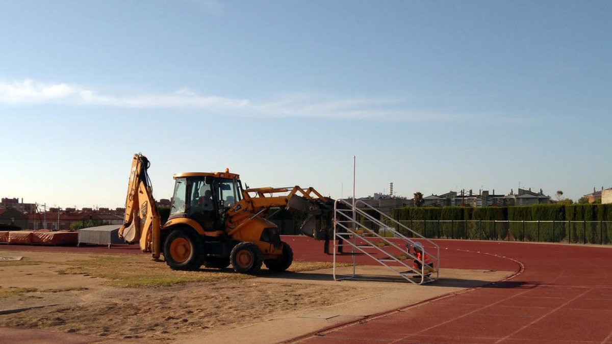 Comencen les obres de reforma de l'estadi d'atletisme de Campclar
