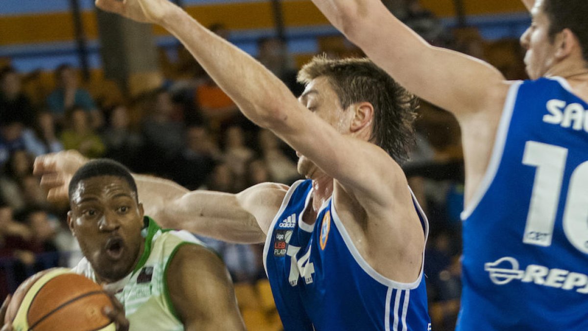 Una piconadora a Mendizorroza