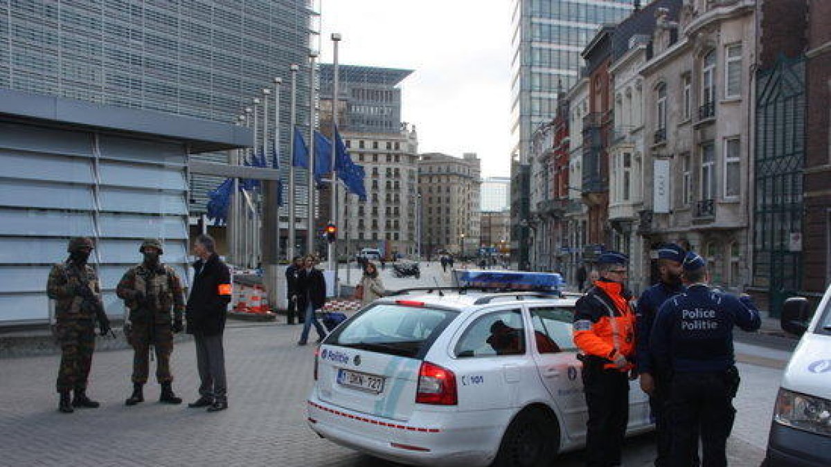 Els líders europeus condemnen els atacs i avisen que seguiran «units i ferms en la lluita contra el terrorisme»