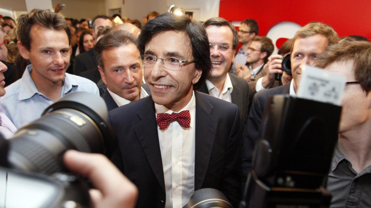 L'exprimer ministre belga acusa Rajoy de comportar-se com un «franquista autoritari»