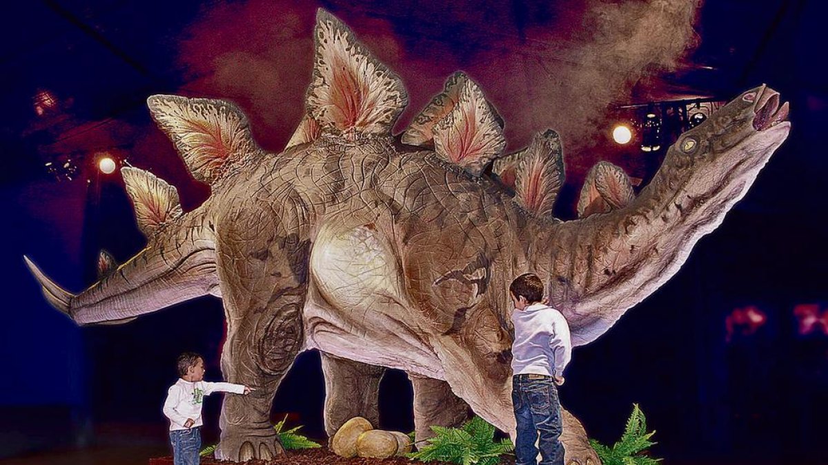 Dinosaures i mamuts envaeixen Tarragona