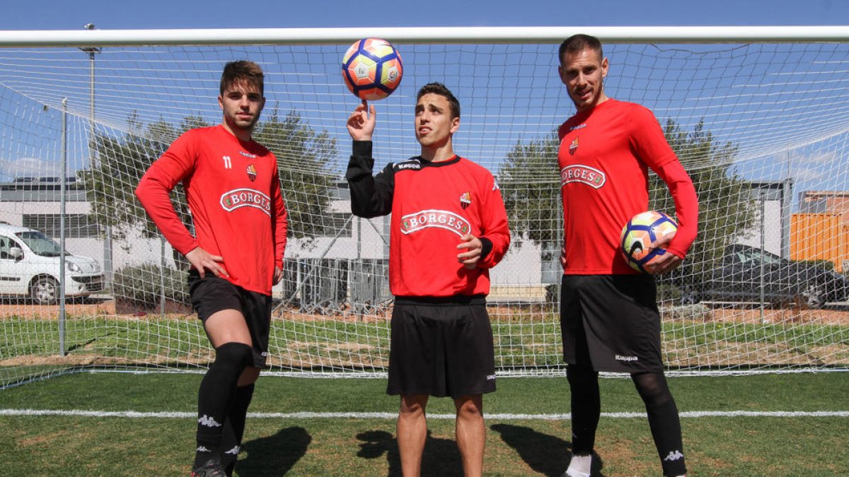 La direcció esportiva roig-i-negra presumeix del #sabemdonvenim