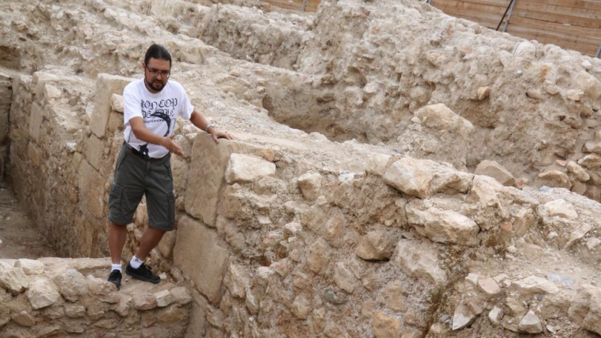 urbanismo, muralla, restos arqueológicos, Tortosa, catedral, Dertosa