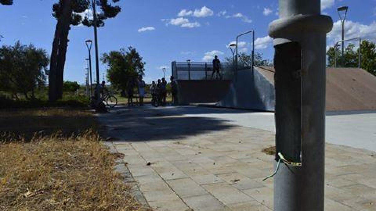 Vila-seca en Comú denuncia el «mal estat» de l'skatepark