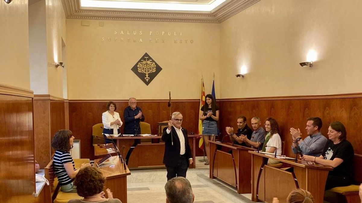 Jordi Vinyals agafa el relleu a Josep Masdeu com a alcalde de la Selva