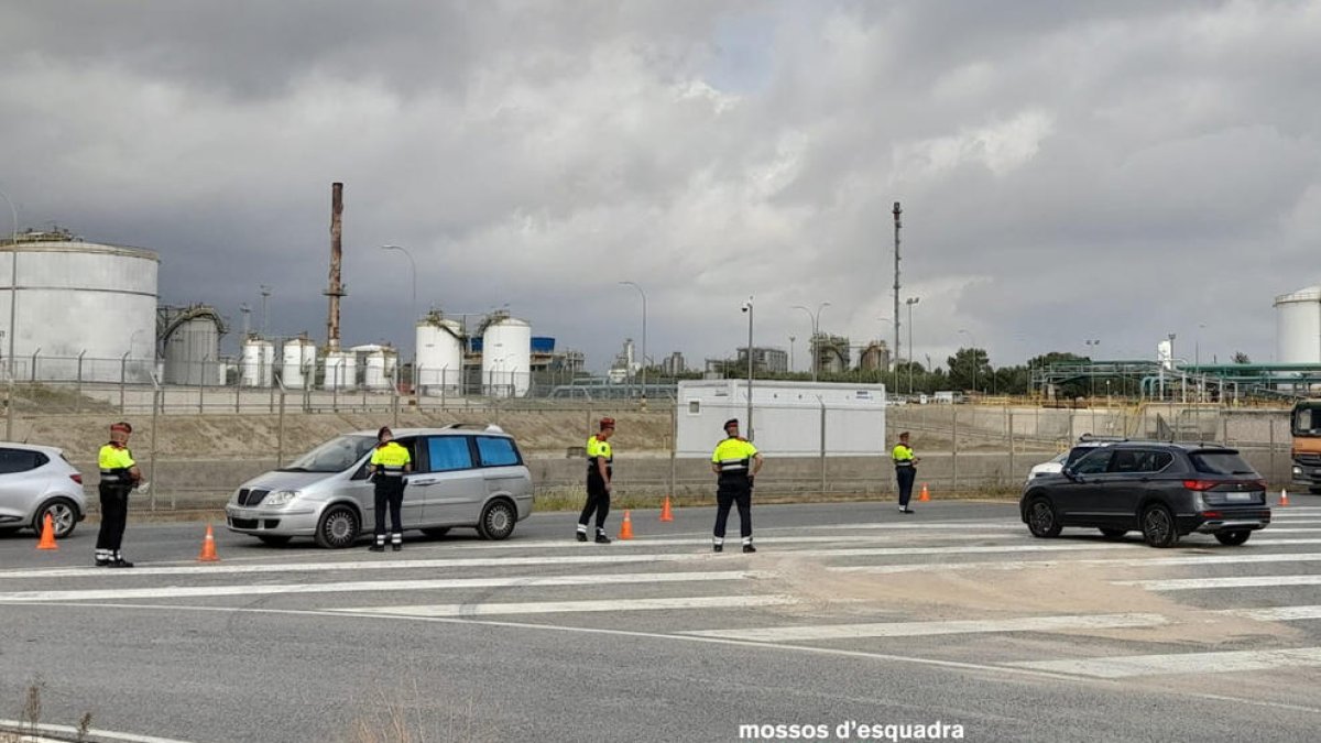 Un taxista drogado abandona a una cliente recogida al PintorRock del Morell al ver a los Mossos