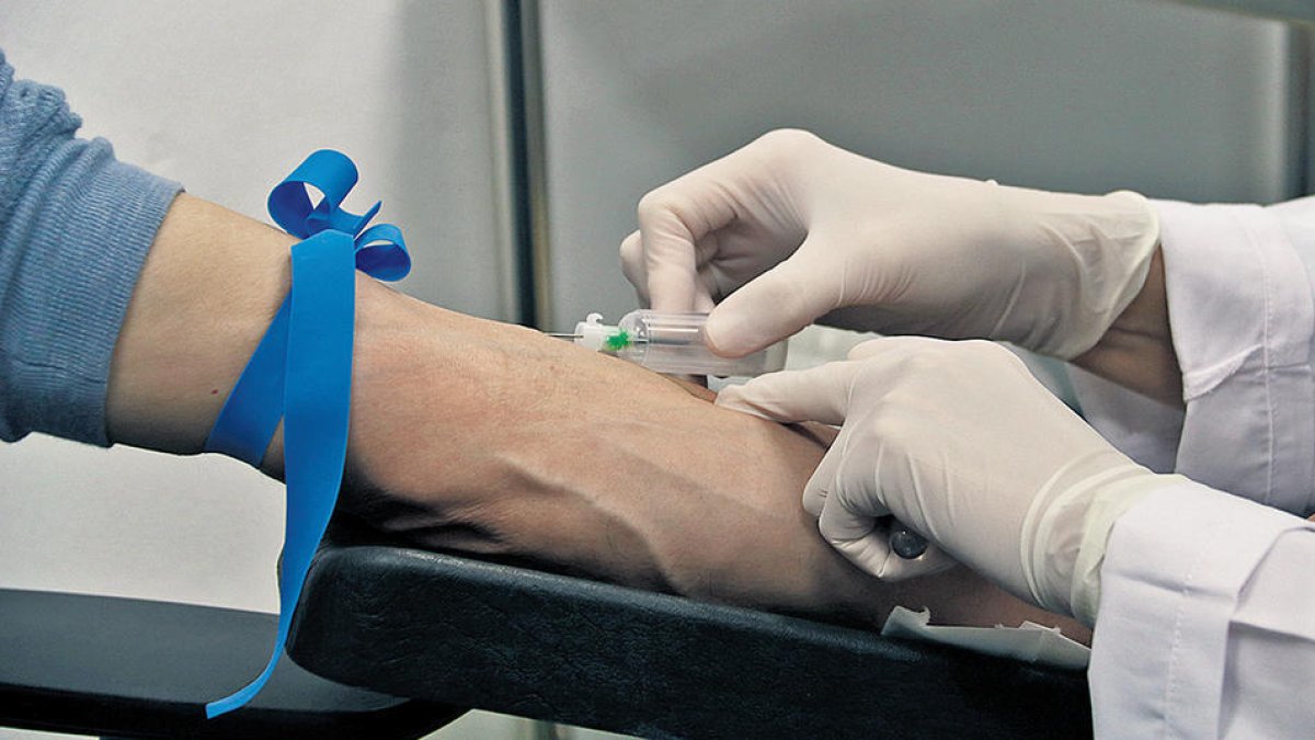 Salud vacunará contra el papiloma humano a los niños de 11 a 12 años a partir del próximo curso