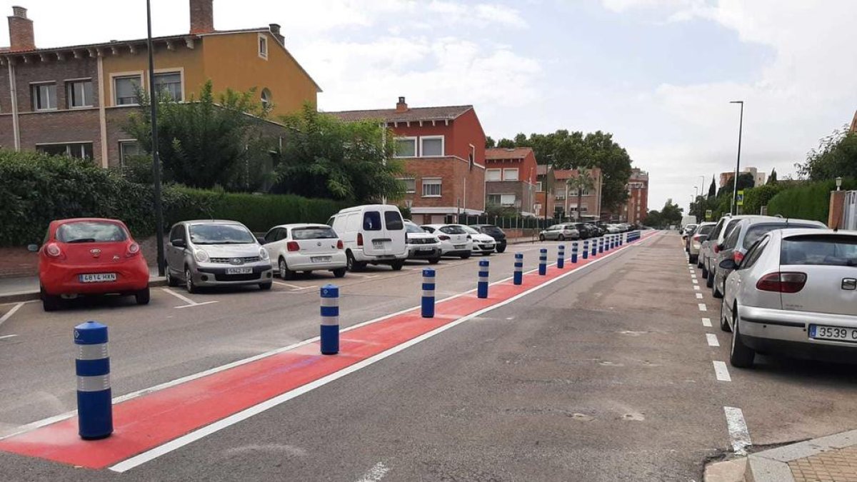 La Guardia Urbana reordena el tráfico para mejorar la seguridad vial en la calle de Pare Manyanet