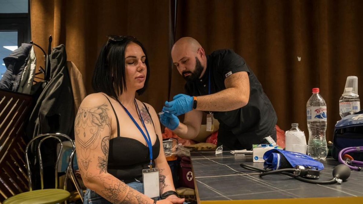 Continúa la evacuació de Mariúpol a través de corredores humanitarios