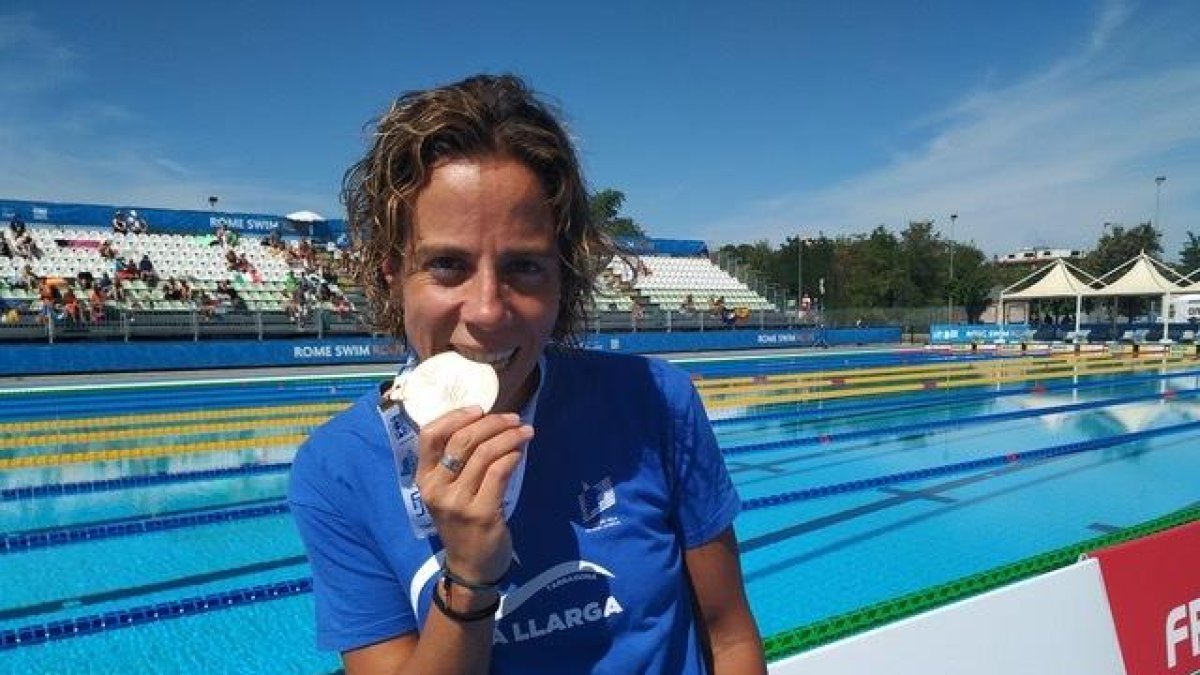 Gemma Zapater, del Club Vela Platja Llarga, campeona de Europa máster de los 200m mariposa
