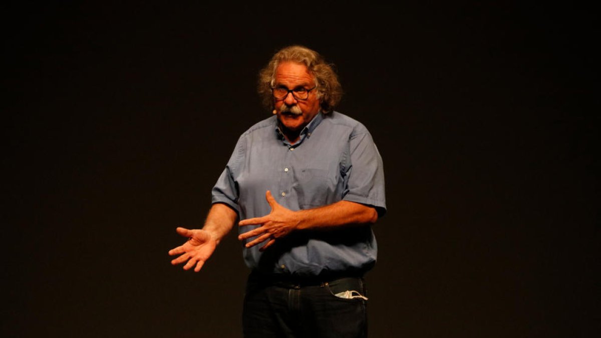 L'exlíder d'ERC al Congrés Joan Tardà.