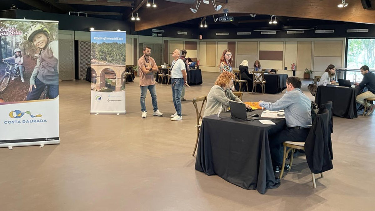 'In & Out' reúne empresas turísticas de la demarcación con las principales comercializadoras del Estado