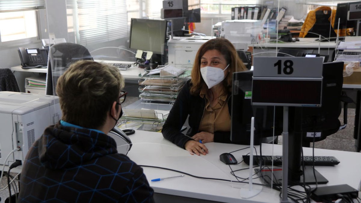 Una desena de persones trans troba feina a través del nou servei del SOC a Tarragona