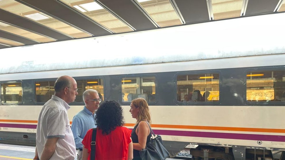 El PSC de Reus reclama una rebaixa del 50% en el preu del transport urbà