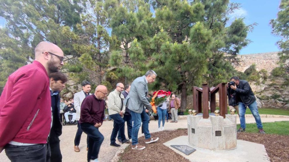 Tarragona ret homenatge als deportats tarragonins als camps de concentració nazis