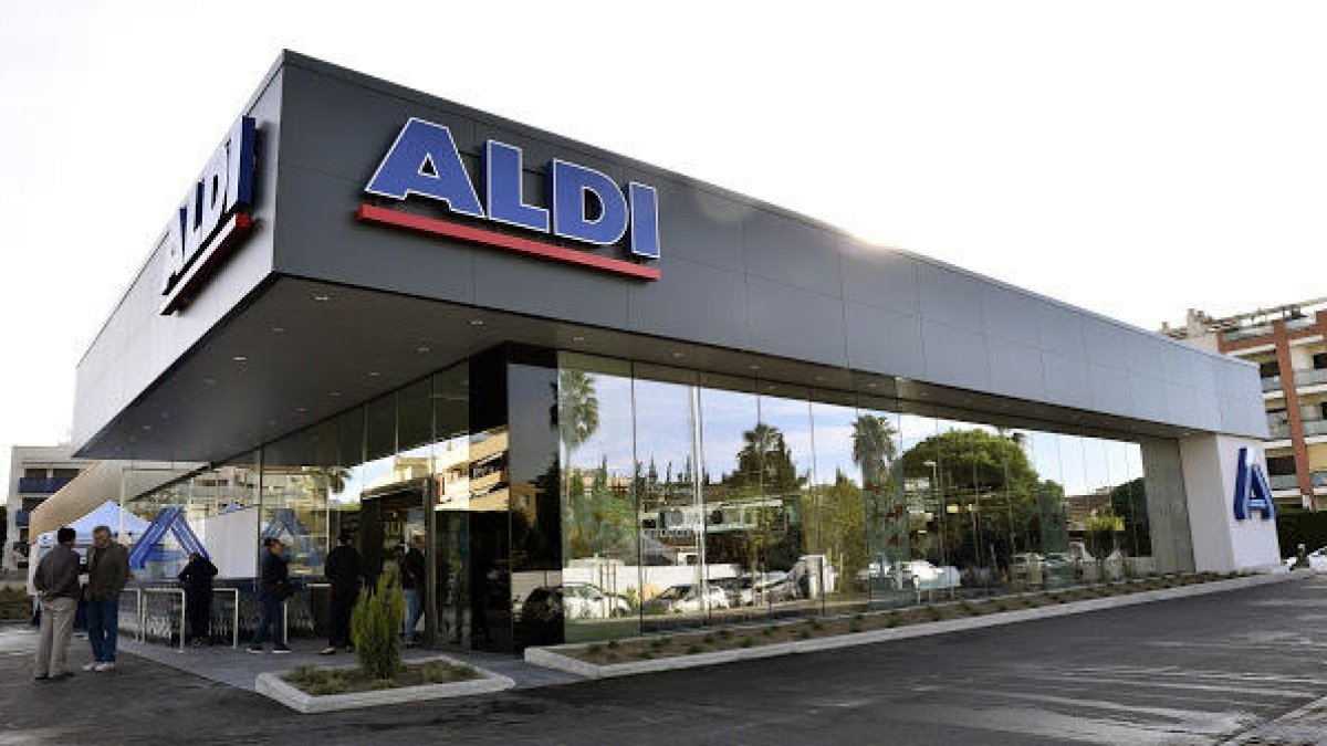 ALDI contratará a 122 personas en Catalunyaa y las Illes por la campaña de verano