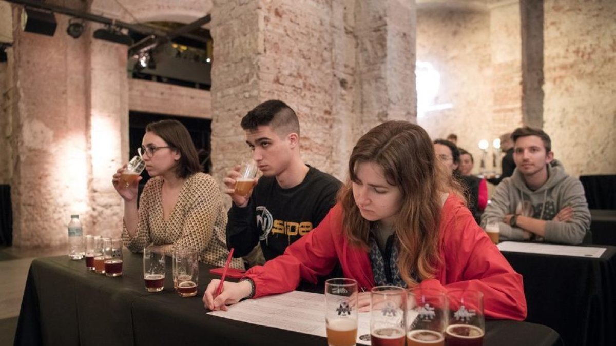 Mapel, la cerveza 'Moritz' de la URV