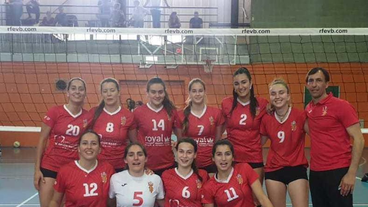 El CV Sant Pere i Sant Pau femení té la permanència a les seves mans