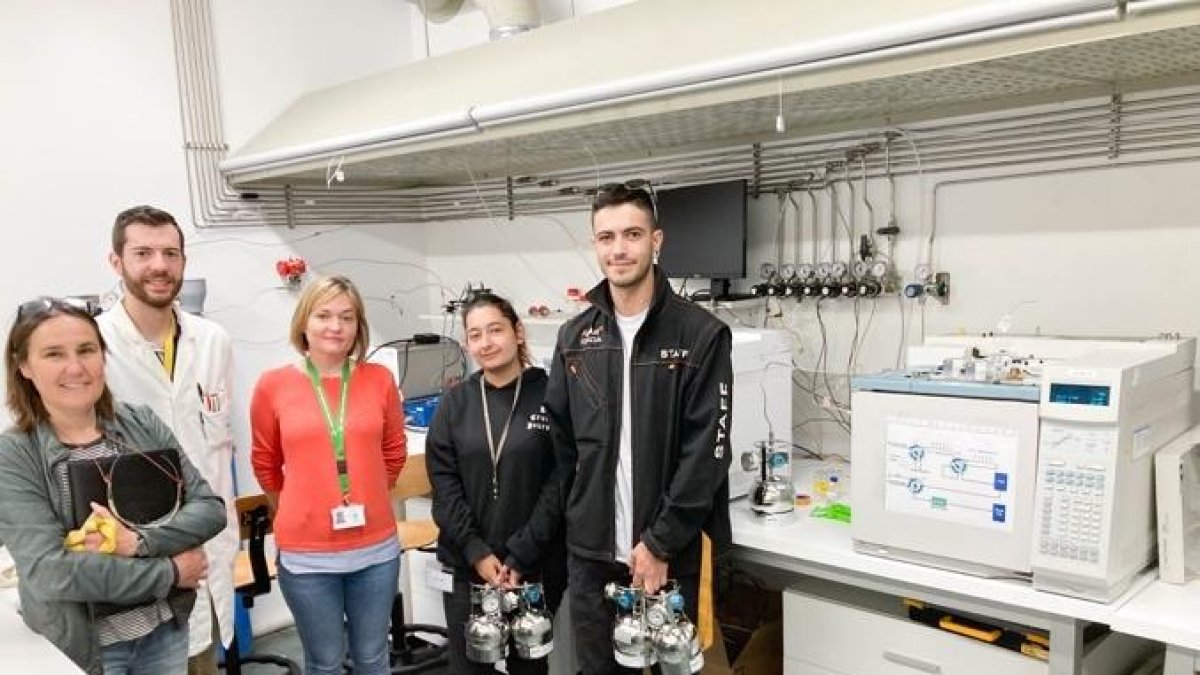 El ICIQ y Applus+ IDIADA estudian los gases derivados de la combustión de baterías de automóvil