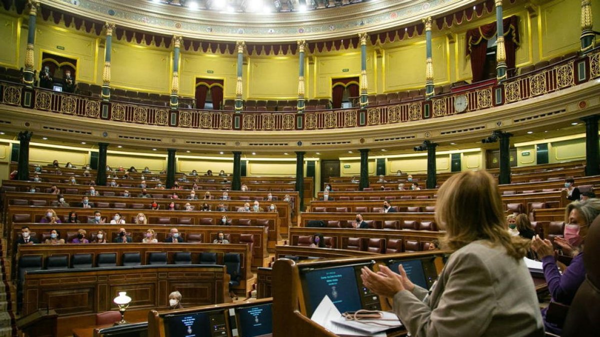 Un 89% de los españoles considera que la corrupción está extendida al país