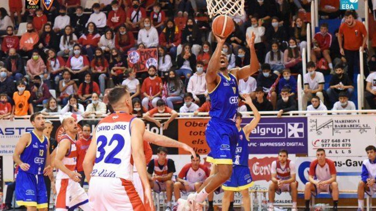 Derbi de categoría en el Serrallo: CBT- CB Valls