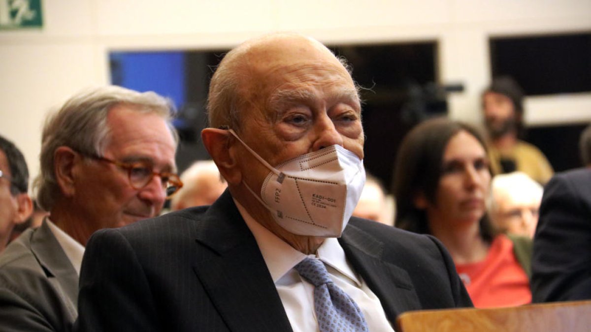 Jordi Pujol, ingressat a l'Hospital de Sant Pau per una afecció neurològica lleu
