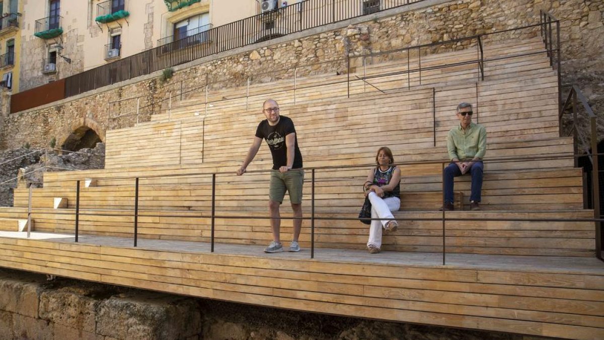 Les baranes de la grada dels Sedassos de Tarragona estaran arreglades a l'octubre