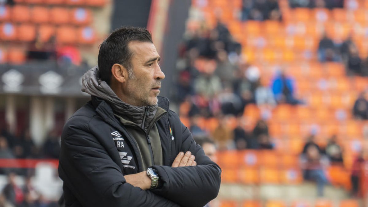 Raül Agné finaliza su etapa con un Nàstic que busca sustituto