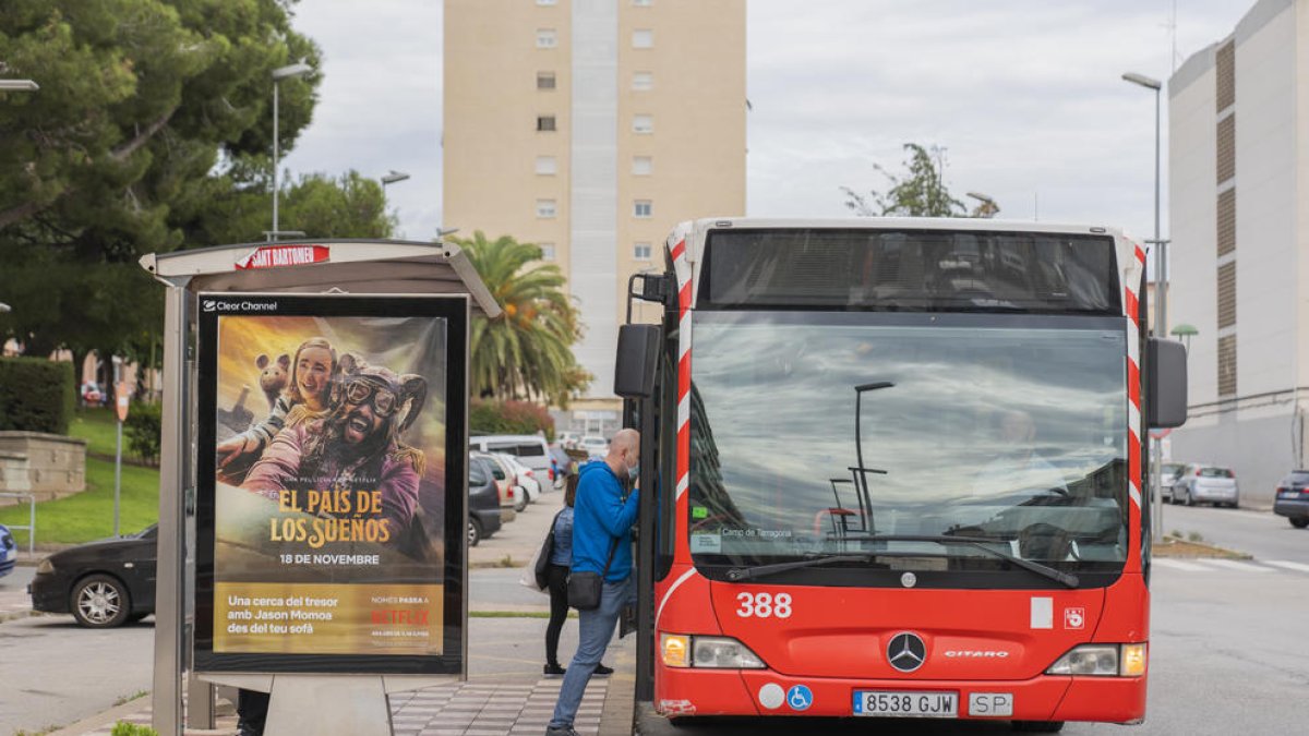 Reclamen que la L-55 no acabi a SPiSP i arribi fins a l'avinguda Catalunya de Tarragona
