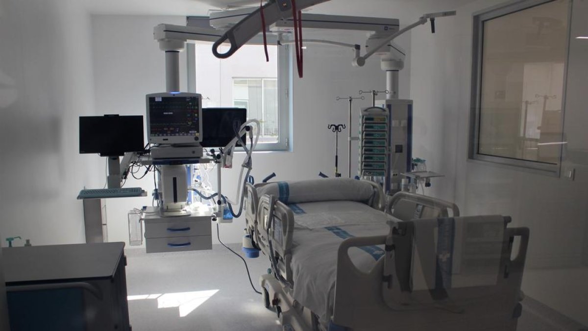 L'Hospital Joan XXIII estrena nova UCI amb dotze boxs equipats amb l'última tecnologia