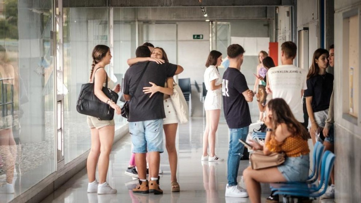 La matriculació d'homes tendeix a l'alça en els graus d'Educació a la URV