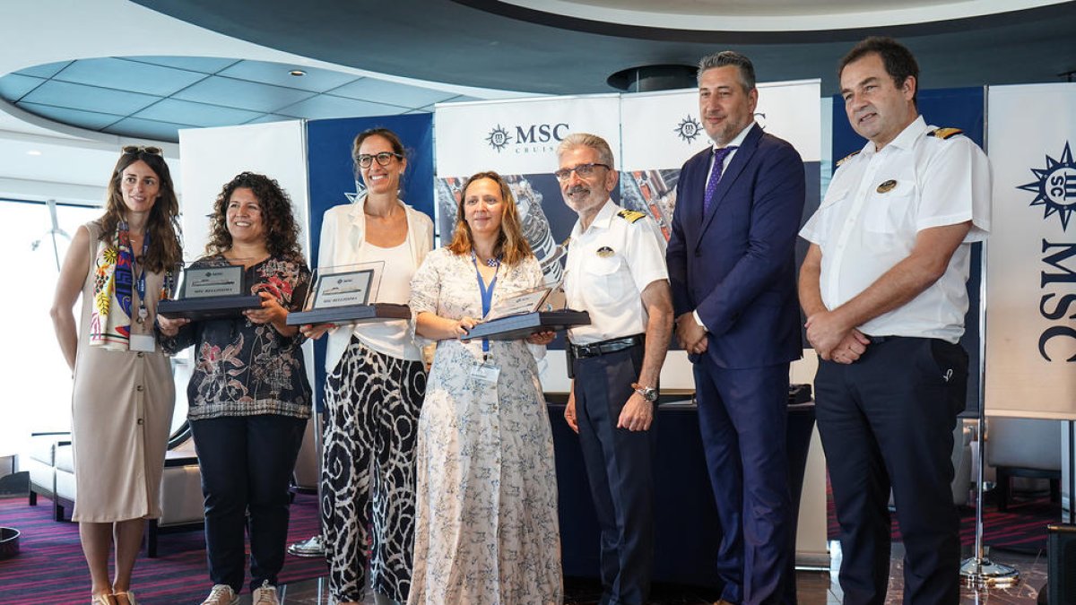 Acte de benvinguda del port al major creuer que mai ha  fet escala a Tarragona