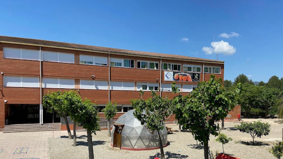 Un exalumne d'una escola de Valls explica que va patir abusos sexuals per part d'un docent