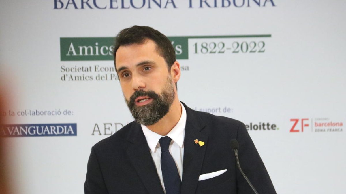 Torrent denuncia el 'bloqueig' de Junts al Parlament: «És una actitud absurda»