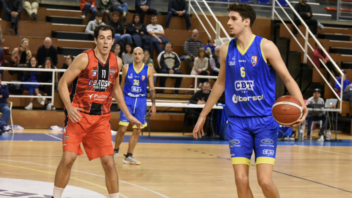 Derrota contundente del CBT en el Serrallo (55-83)