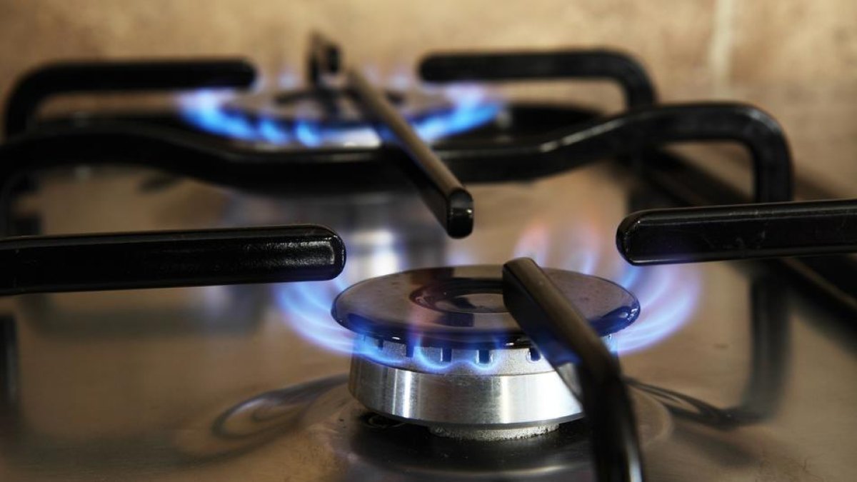 El Consejo de Ministros aprobará la rebaja del IVA del gas y una inversión de 172 MEUR para atención primaria