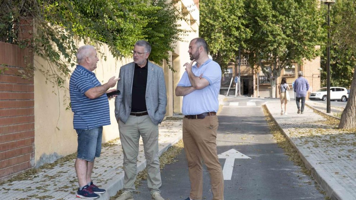 El consistori urbanitza dos camins a Torreforta després d'anys de queixes