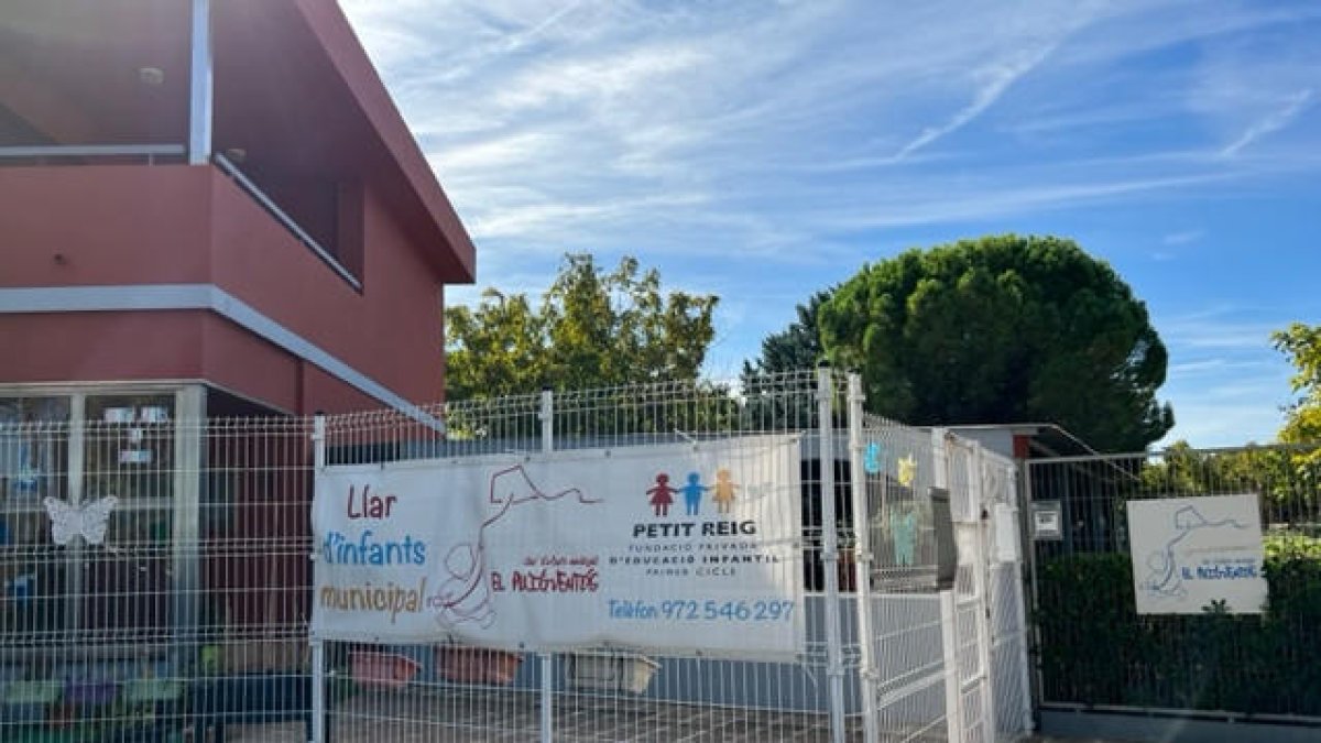 Acusan a la cuidadora de un jardín de infancia en Gerona de maltratar a los niños mojándolos cuando lloraban