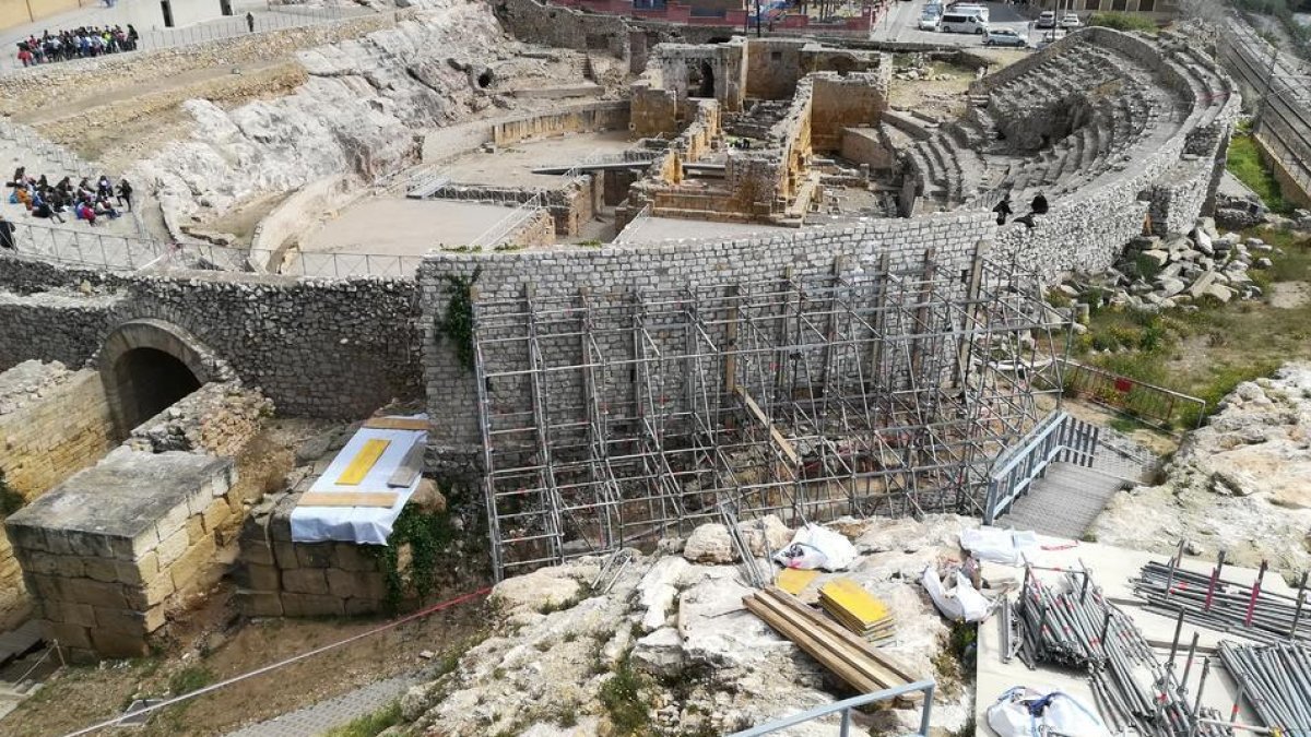 El alquiler del andamio del Anfiteatro de Tarragona suma ya 100.000 euros