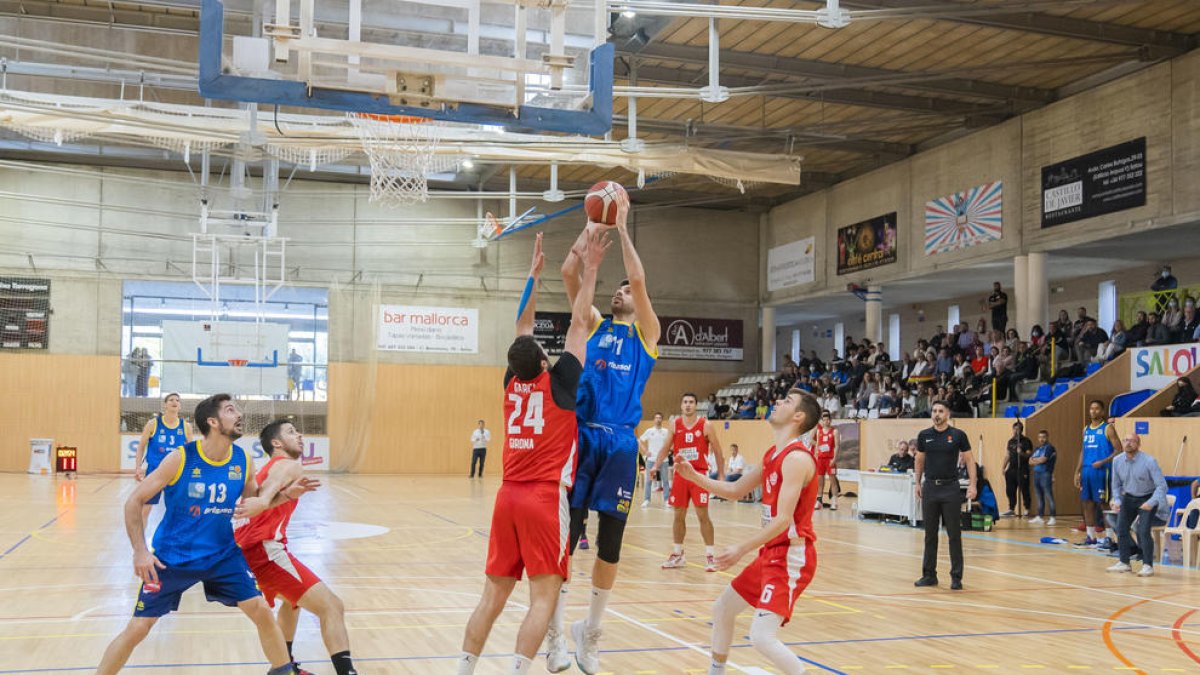 El CB Salou vuelve a casa para estrenar el Pabellón Municipal en la LEB Plata