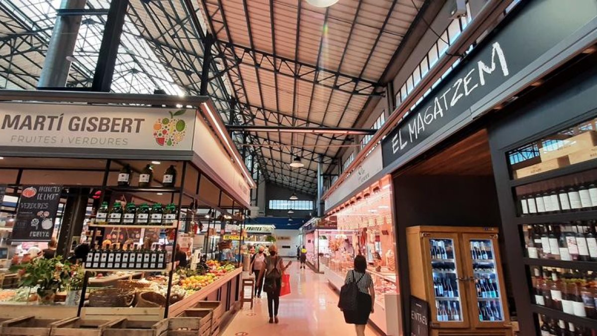 El Mercat Central de Reus obrirà els migdies a partir del pròxim octubre