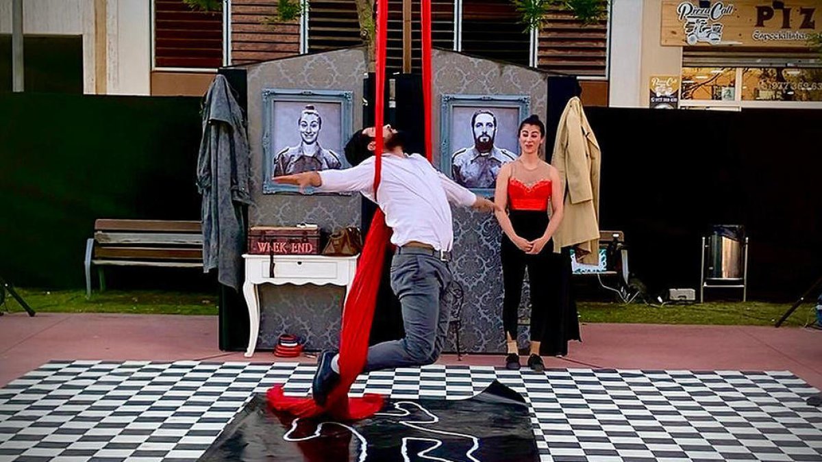 El Circ Llunar porta aquest diumenge 'Baires Bozzà' a la Palma de Reus